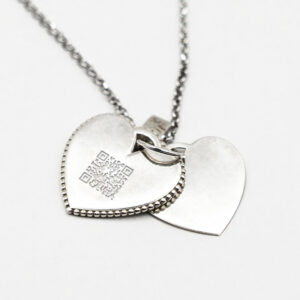 Gioielli qr code in argento personalizzabili made in Italy